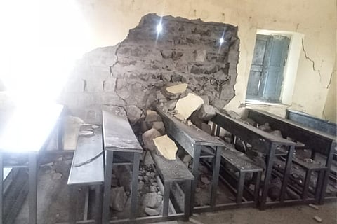 Kalaburagi district Afazalpur taluk Anura grama school Wall collapse