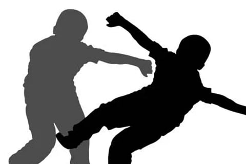 children fight