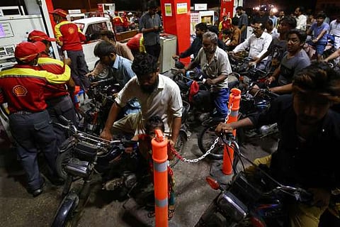 Pakistan govt lifts petrol, diesel prices