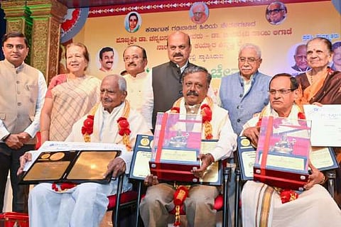 ಪ್ರಶಸ್ತಿ