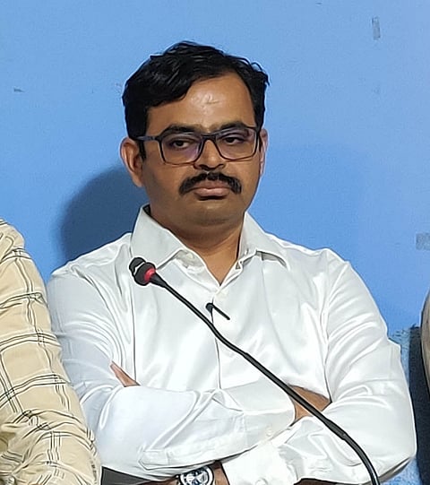 Dr Anirudh Kulkarni