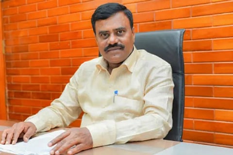 SR Sriniva