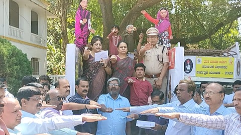 ಕಡ್ಡಾಯ ಮತದಾನ ಮಾಡುವಂತೆ ಜಿಲ್ಲಾಧಿಕಾರಿ ಕೆರೆ