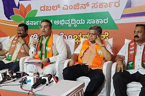 Gourav Bhatiya Talking in Press meet.