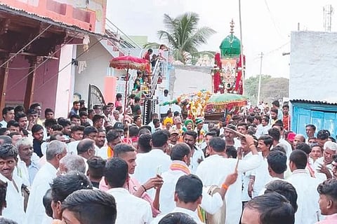 MUDAGALMOUNESWARA TERU