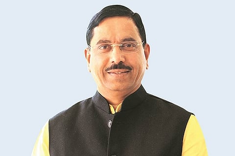 Shri-Pralhad-Joshi-2