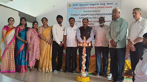 ಹಿಮ್ಸ್ನಿಂದ ಕುಟುಂಬ ದತ್ತು ಕಾರ್ಯಕ್ರಮ ಉಚಿತ ಆರೋಗ್ಯ ತಪಾಸಣಾ ಶಿಬಿರಕ್ಕೆ ಚಾಲನೆ