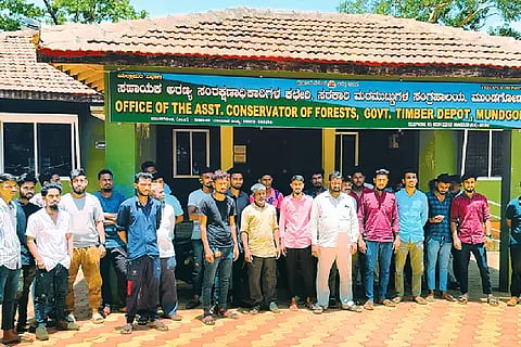 lorry owners protesting