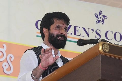 ct ravi