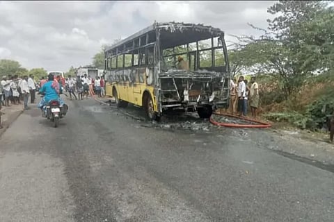 bus