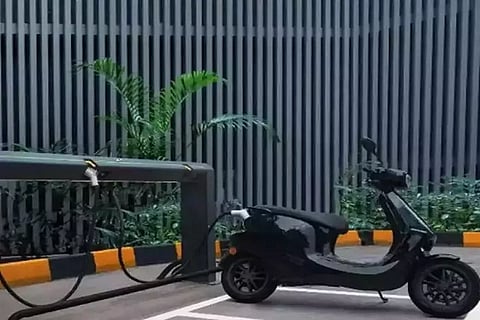 electronic scooty