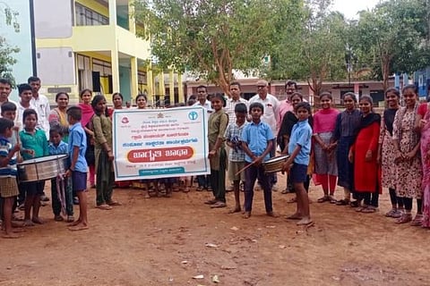 ಸಾಕ್ಷರ ನಾಡನ್ನಾಗಿಸಲು ಶ್ರಮಿಸಿ