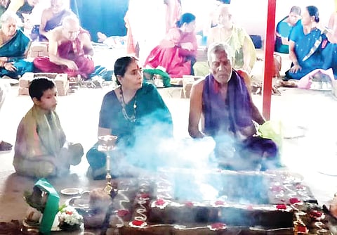 ಹಿರೇ ಮಾದಿನಾಳದಲ್ಲಿ ಪವಮಾನ ಹೋಮ