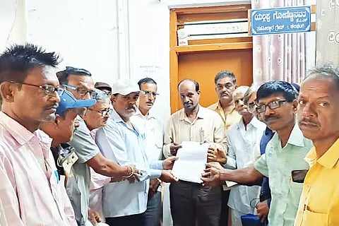 MANAVI