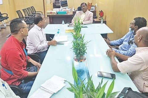 Vijayapur, District Administration, Tourist spot, Gandhi Bhavan