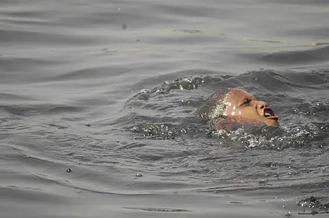 drowning in flood