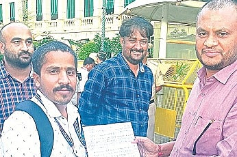 manavi.jpg