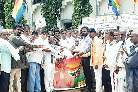 manavi