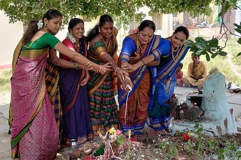 ನಾಗರ ಪಂಚಾಮಿ ದೆವದುರ್ಗ