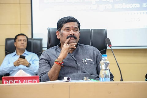 22 Dwd 6 (Shivaraj Tangadagi)