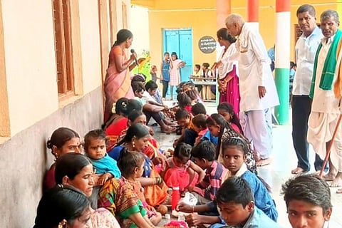 Foot worship of parents by children