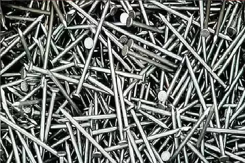 nail