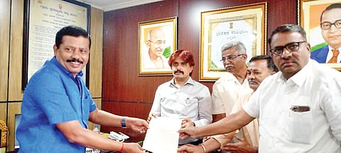 ಫೋಟೋ ಶೀರ್ಷಿಕೆ 04ಸಿಆರ್_ಪಿ-2ಎ