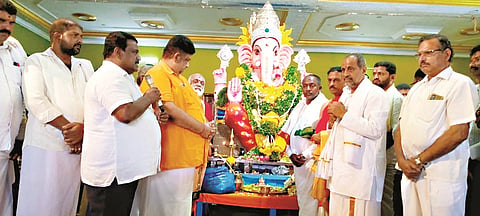 ಫೋಟೋ ಶೀರ್ಷಿಕೆ 19 ಸಿಆರ್_ಪಿ-1ಎ.