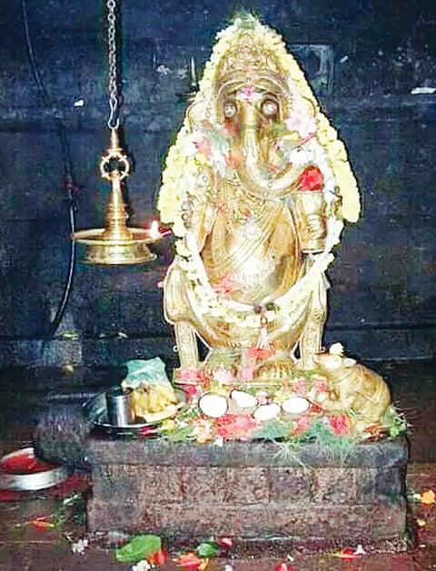 17gkn1-a- GANAPATI (1)