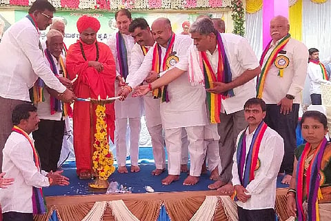 Badami, BDCC Bank, Kumaragowda Janali, New Warehouse in Belur, Farmers,