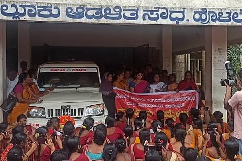 HLK ANGANAVADI 16=5