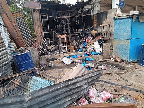 store caught fire items burnt koppal