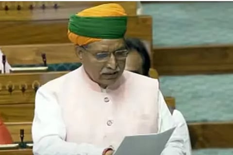 Parliament Special Session Lok Sabha adjourned after Law Minister tables Womens Reservation Bill