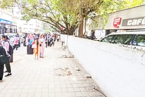 Bus stand