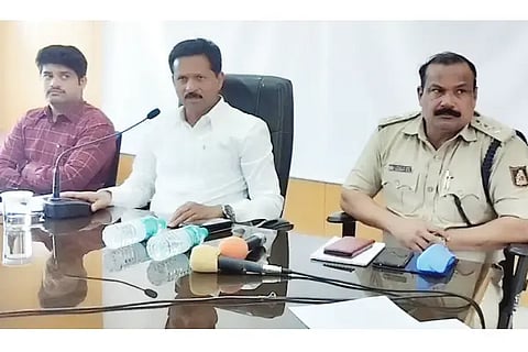 MLA Bheemanna Naik Talking in meeting