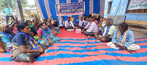 civiliance protest koppal demand site cmc officials
