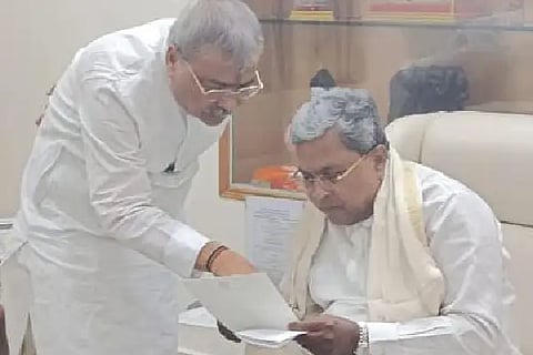 YASHAVANTRAYAGOYUDA PATIL VISIT CM