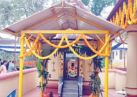 ಚಿತ್ರ 18ಎಸ್ ಡಿ ಪಿ 01