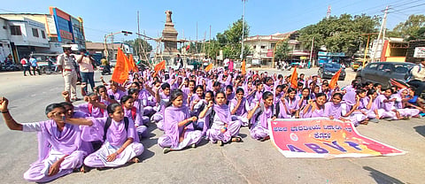 college students protest basic needs govt womens college koppal