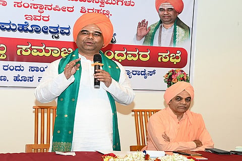 h29-Dingalesh Swamiji 1