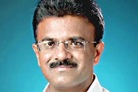 v i patil