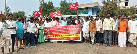 protest nrega work koppal cpims workers