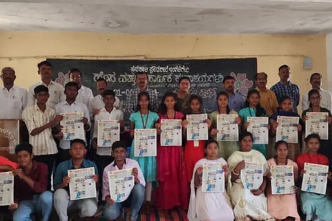 H.L.Karddi, Vijayavani Vidyarthi Udyog Mitra, Muddebihala, Ingalgeri,