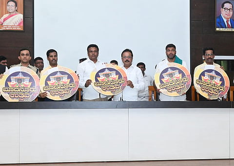 Minister Chaluvarayaswamy meeting regarding Vairamudi Brahmotsavam mandya