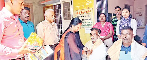 ಚಿತ್ರ 02ಎಸ್ ಡಿ ಪಿ 04