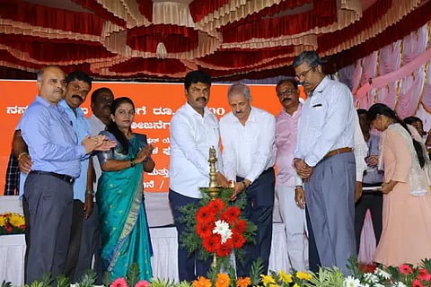 railway station programme