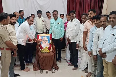 Follow Jagjivan Ram's philosophy