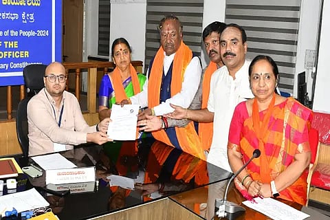 ks eshwarappa nomination submitt