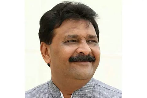 mahendra singhi