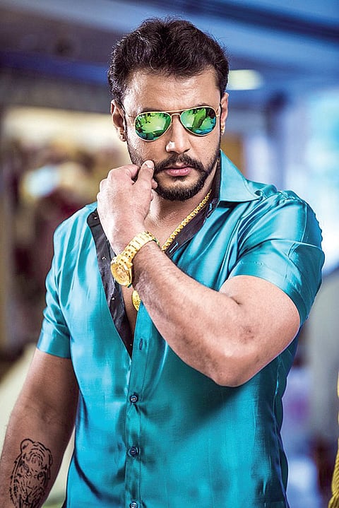 1465469880_darshans-jaggu-dada-movie-pictures - Copy